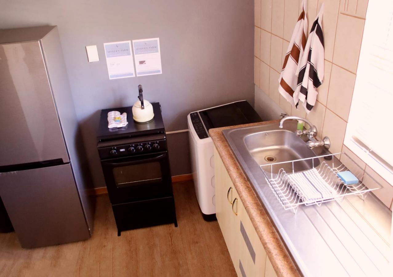 Modern Farm Apartment Lichtenburg Exterior foto
