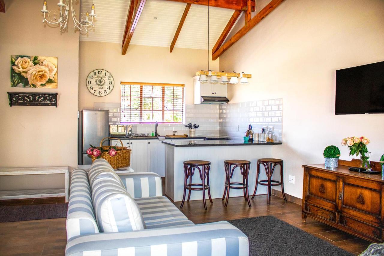 Modern Farm Apartment Lichtenburg Exterior foto